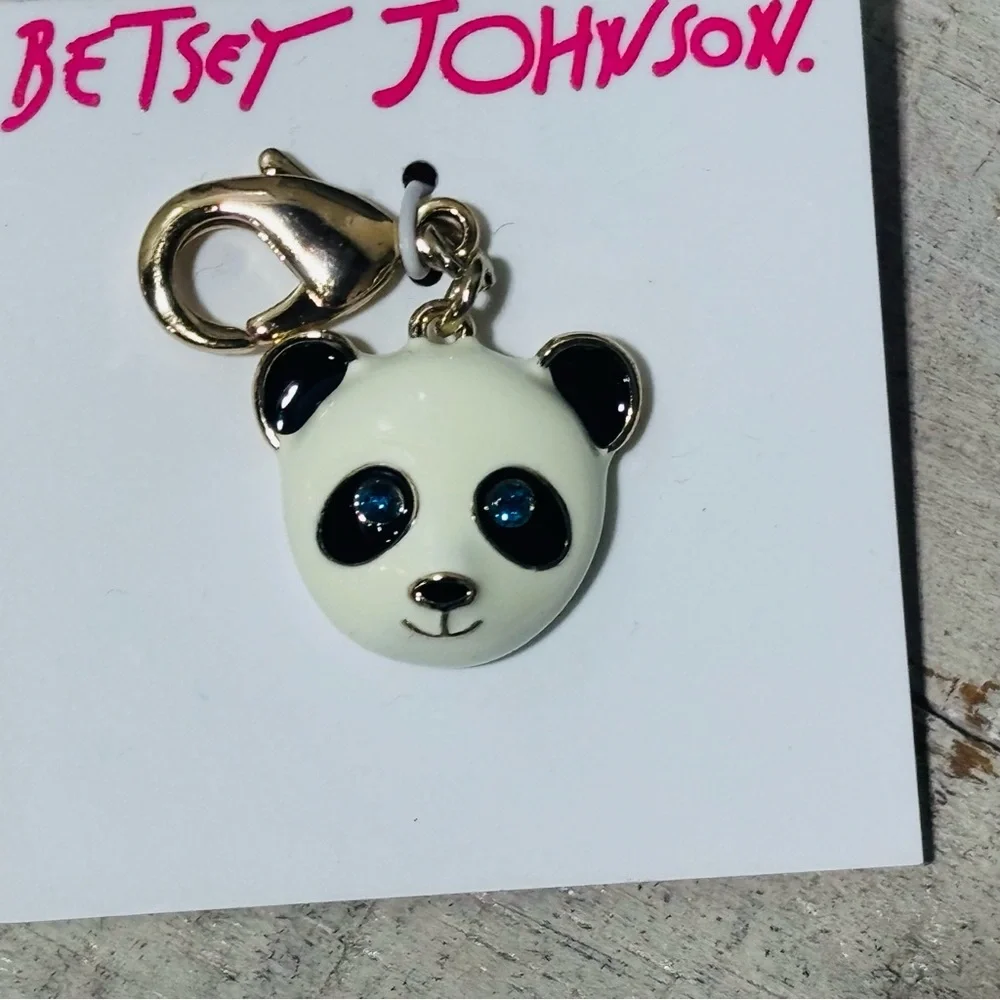 NWT❤️Betsey Johnson Clip-On Charms (3) - Picture 4 of 4